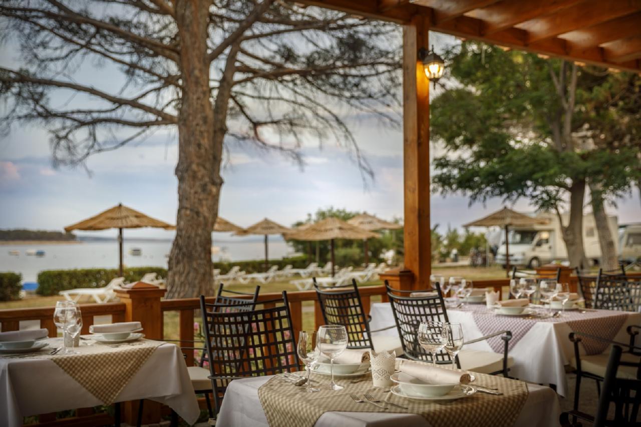 Valamar Camping Padova Banjol エクステリア 写真