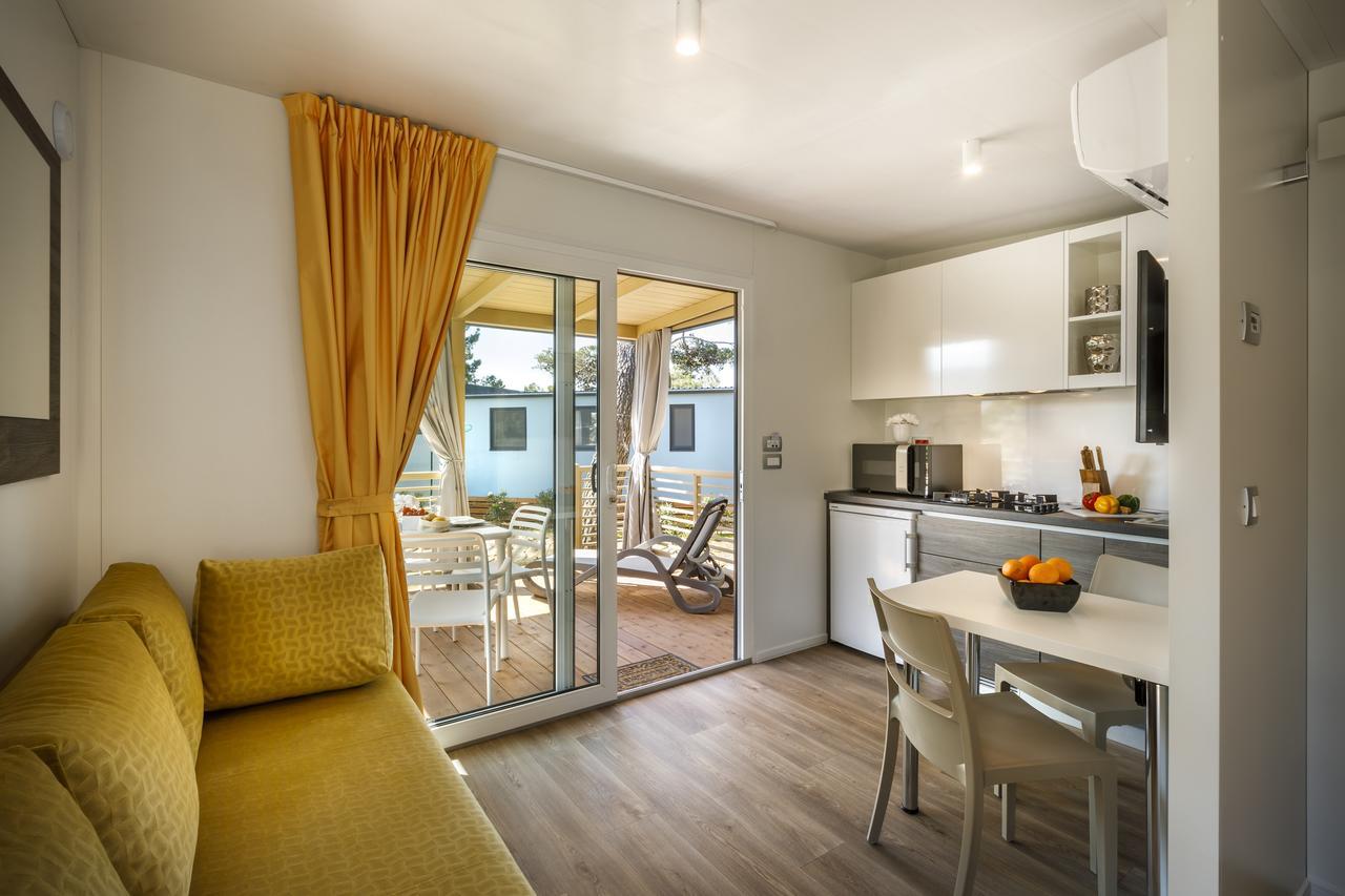 Valamar Camping Padova Banjol エクステリア 写真
