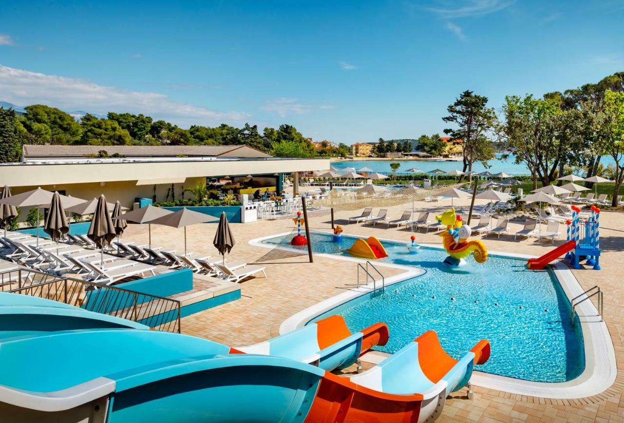Valamar Camping Padova Banjol エクステリア 写真