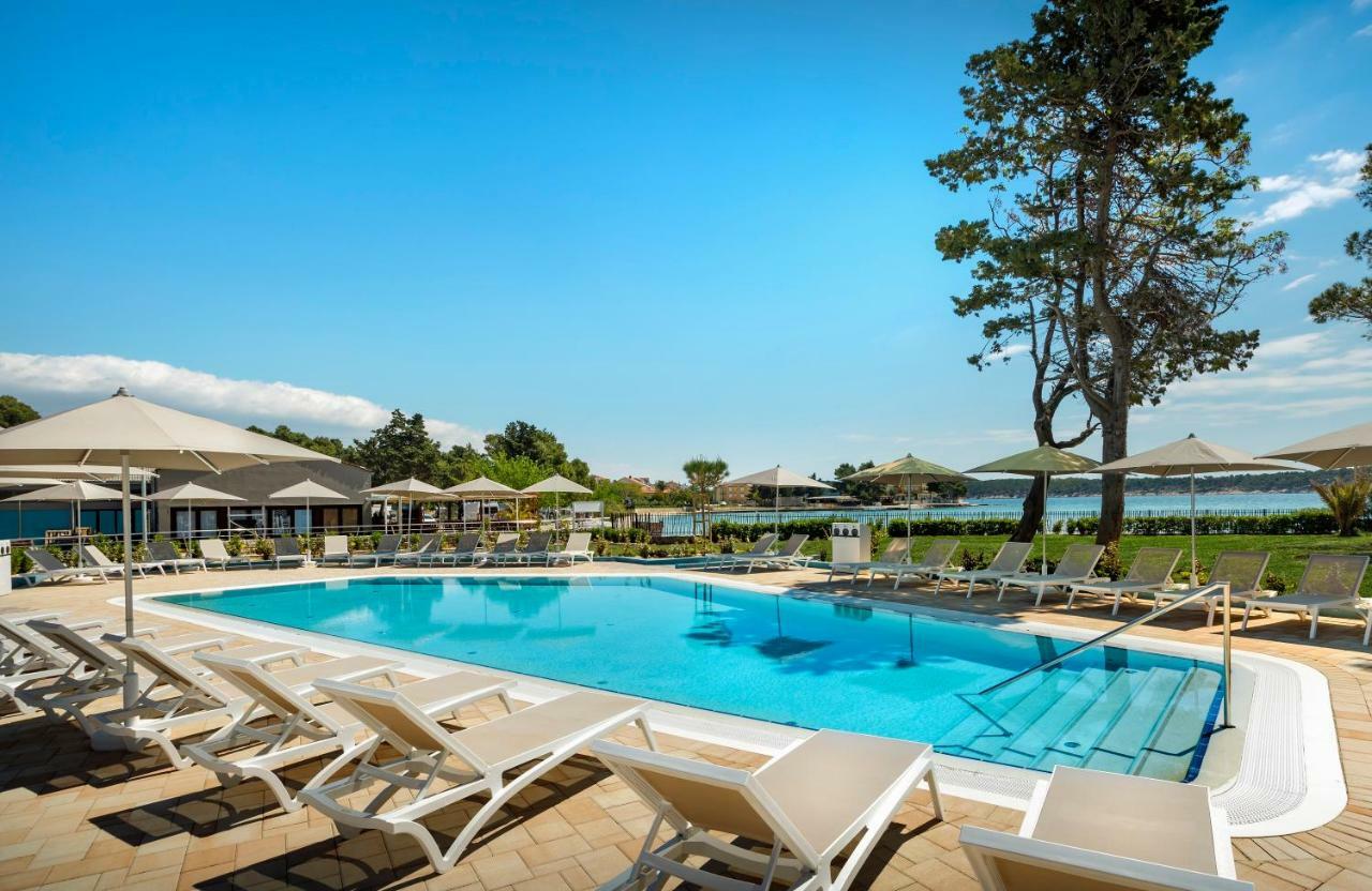 Valamar Camping Padova Banjol エクステリア 写真