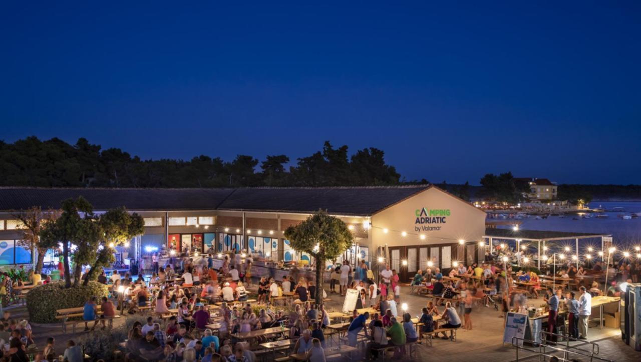 Valamar Camping Padova Banjol エクステリア 写真